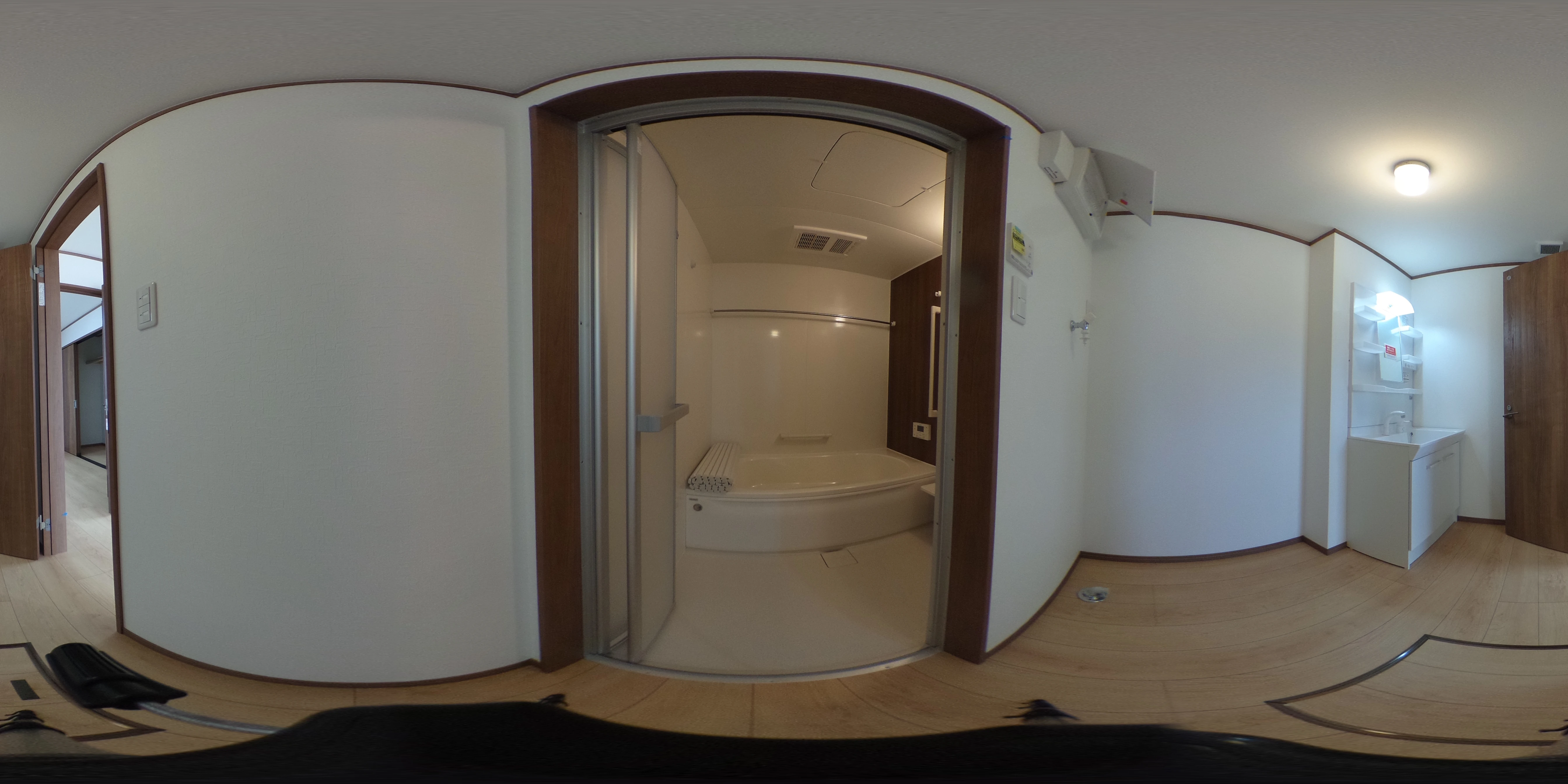 １階バスルーム（360度パノラマ）
