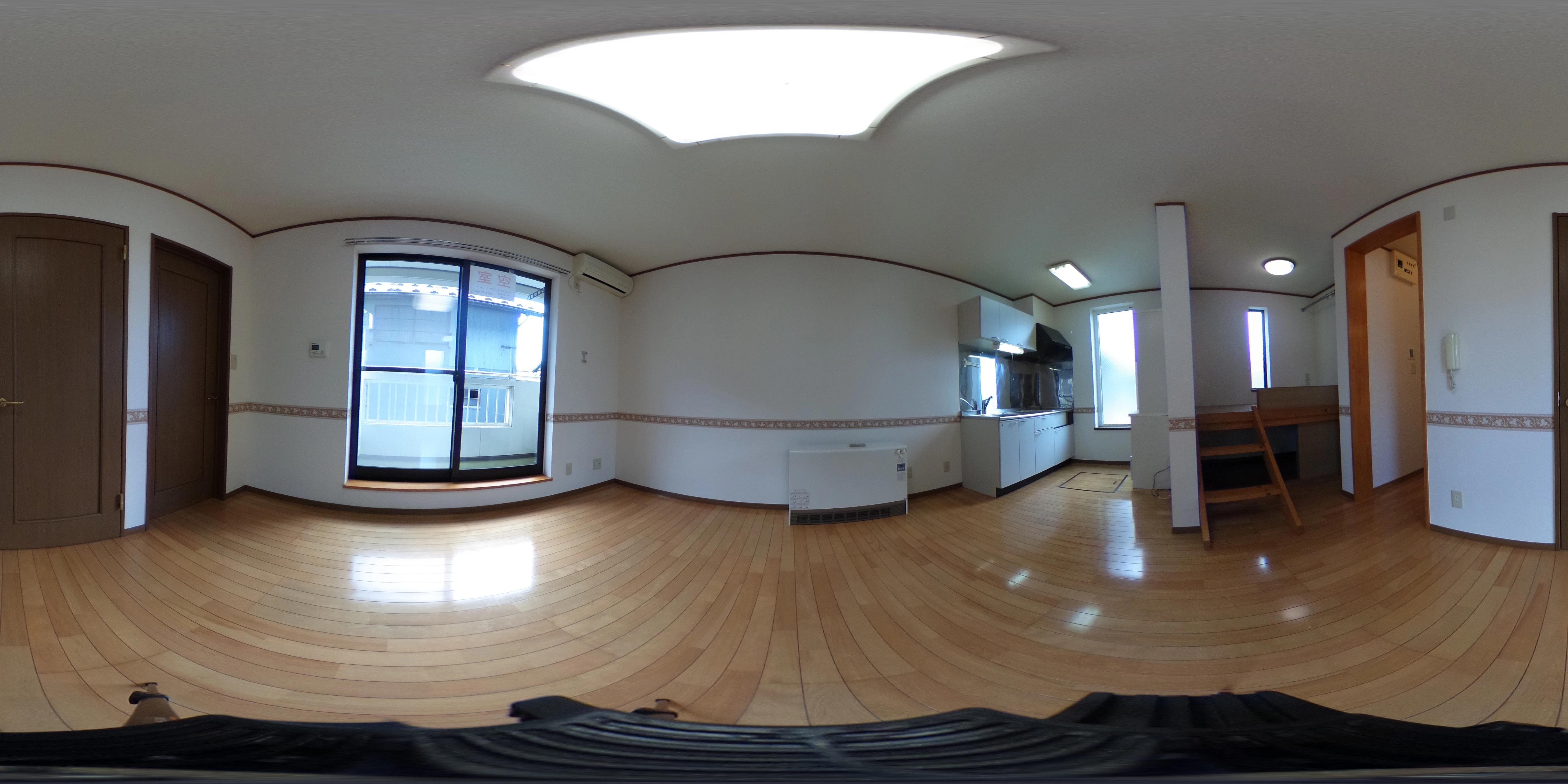 リビング（360度パノラマ）