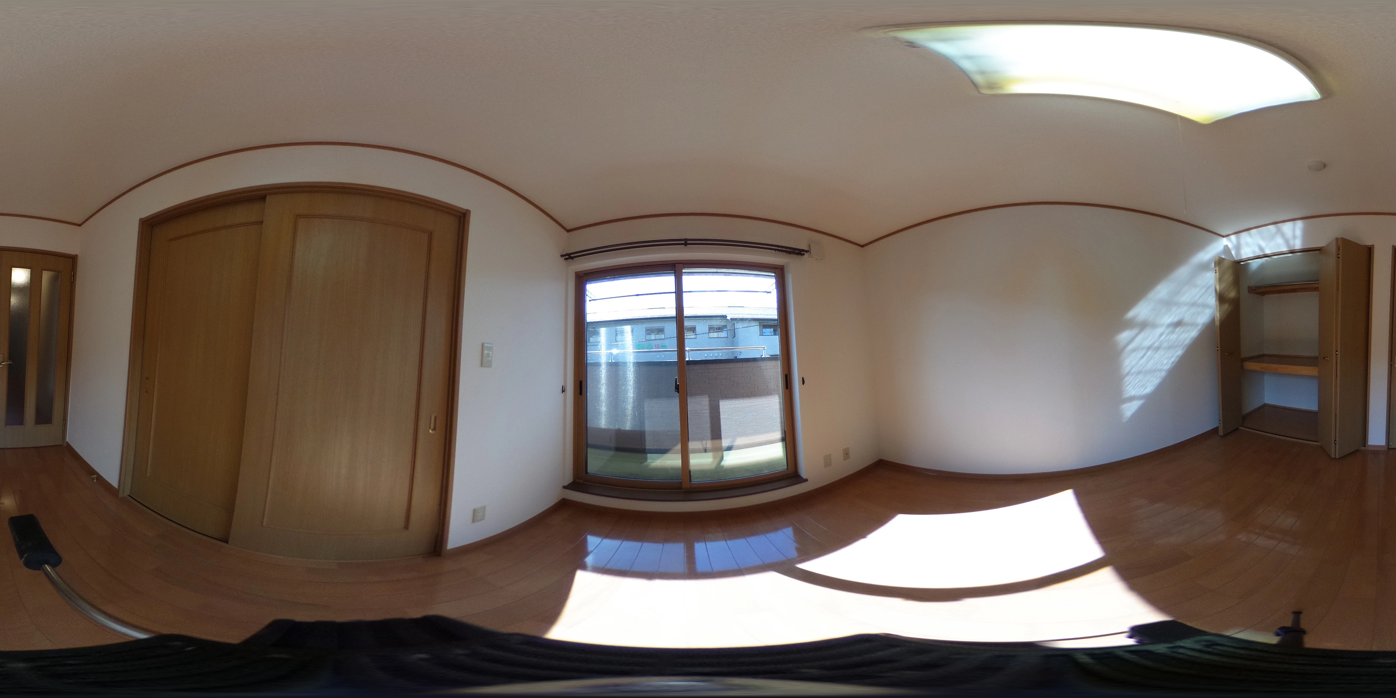洋室①（360度パノラマ）